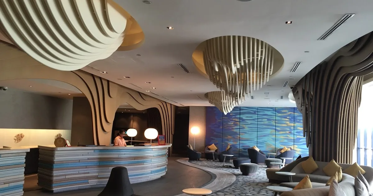 Параметрические элементы интерьера отеля Hotel Jen Johor в Малайзии — фото 2